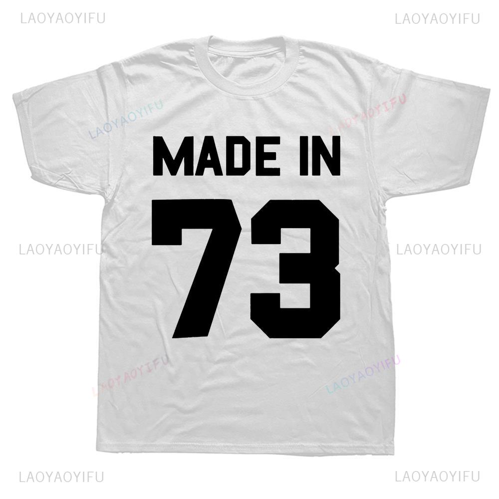 Street Fashion Mood - Camisetas estampadas hechas en 73 para