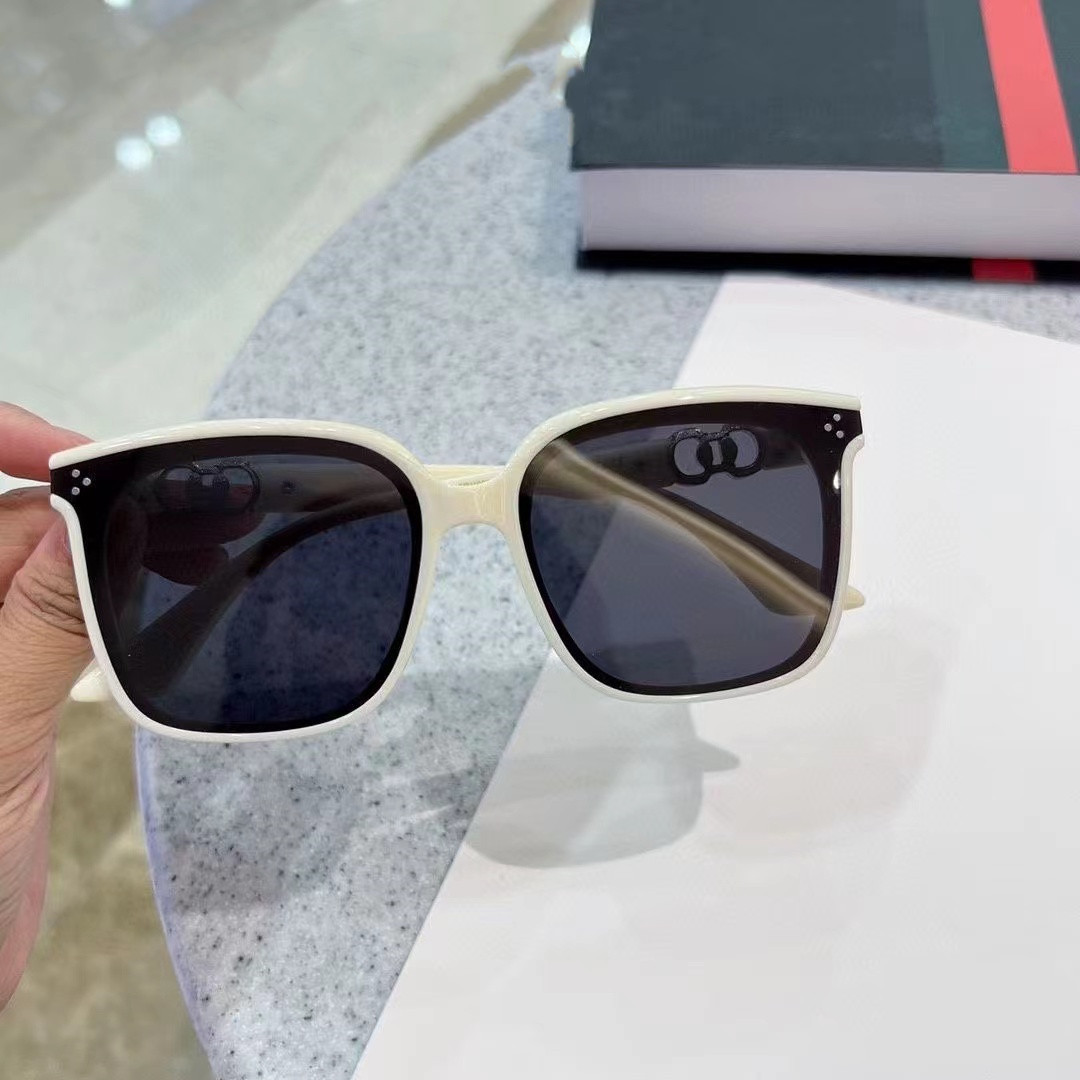 Gafas de Sol de Moda para Muje - Italy Fashion Street reseña y precio
